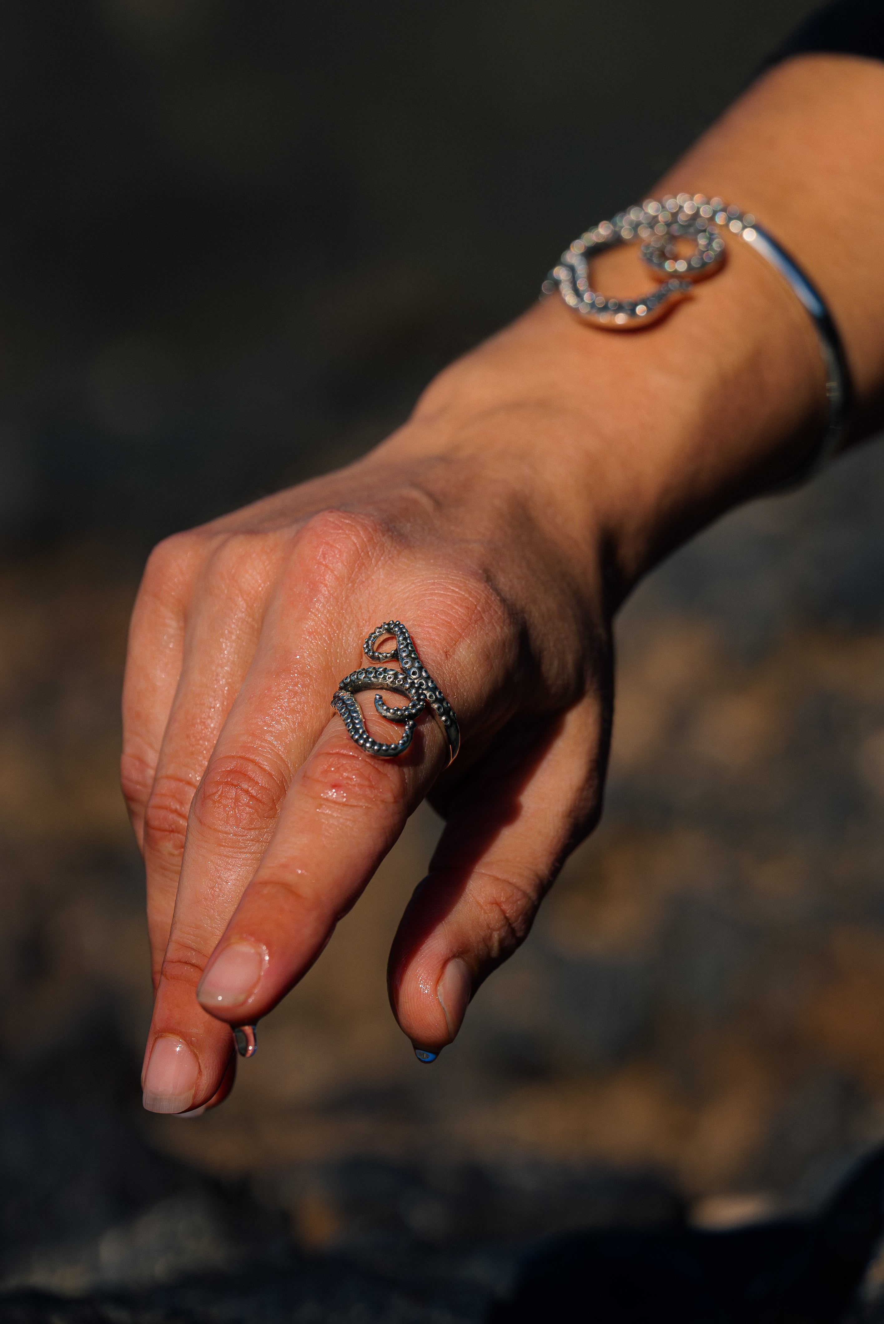 OCEAN EMBRACE OCTOPUS RING